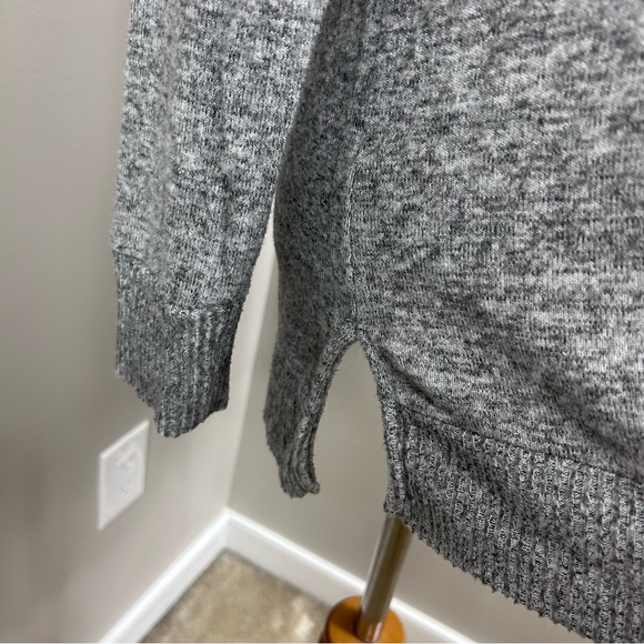 Saturday Sunday by anthropologie long sleeve soft knit burron up turtle neck - Picture 11 of 11